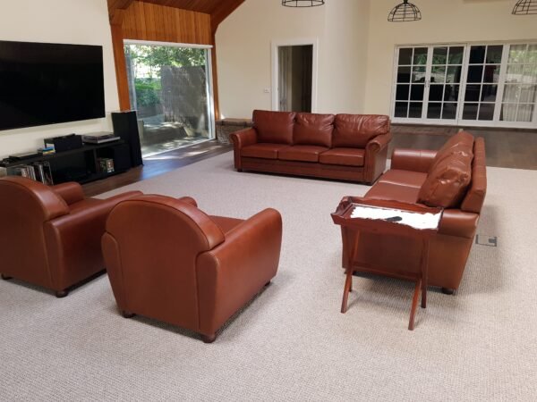 MADISON SOFA - Classic Chesterfield