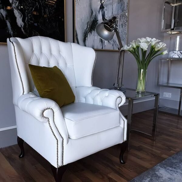 DUNHILL WING CHAIR CHESTERFIELD - Classic Chesterfield