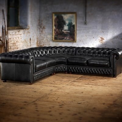 PREMIER CORNER CHESTERFIELD - Classic Chesterfield