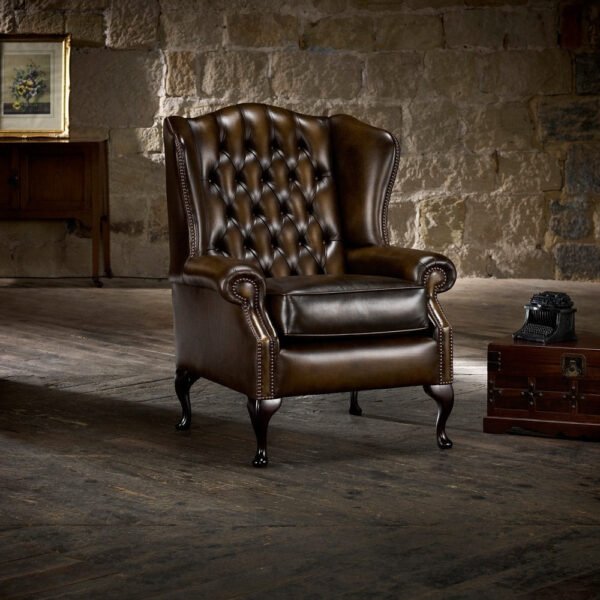 DUNHILL WING CHAIR CHESTERFIELD - Classic Chesterfield