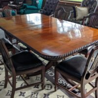 Genuine 20th-century mahogany reproduction Dining Table